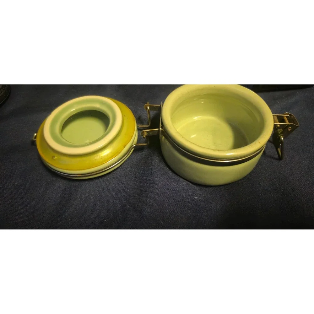 Oggi Corporation Mini Ceramic Canister Light Green Locking Flip‎ Top Spice Jar